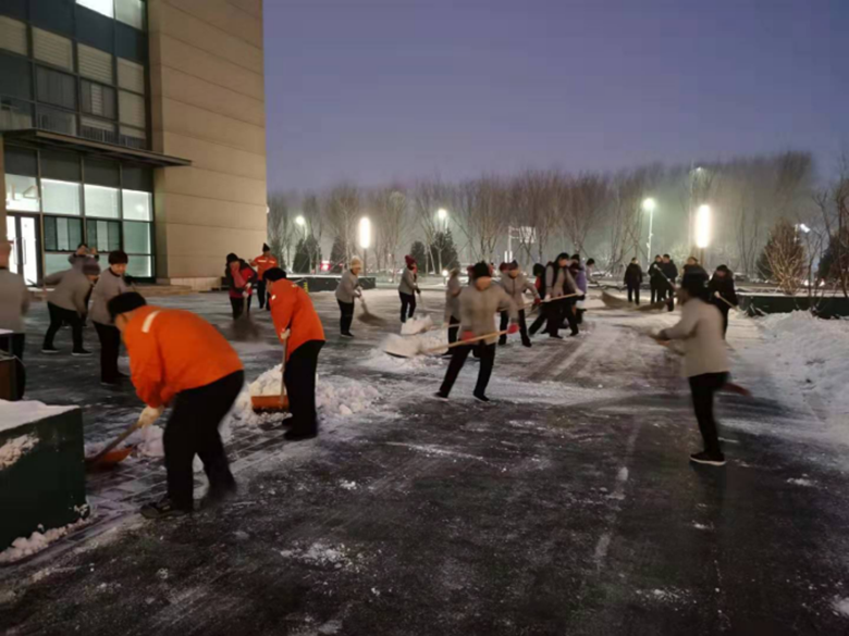 mg不朽情缘控股多措并举周全做好扫雪铲冰事情