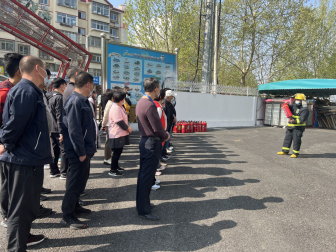 mg不朽情缘控股所属裕龙旅馆党支部开展消防演练  筑牢清静"防火墙"