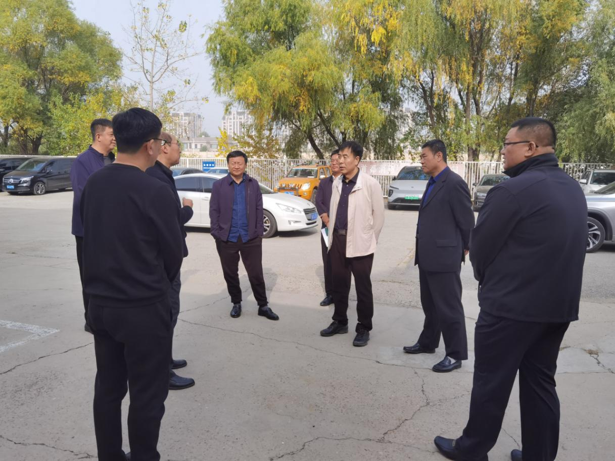 【学头脑 强党性 重实践 建新功】 mg不朽情缘控股党委书记李文江带队至得天力广告公司开展调研